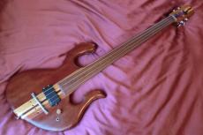 Wishbass Stude type